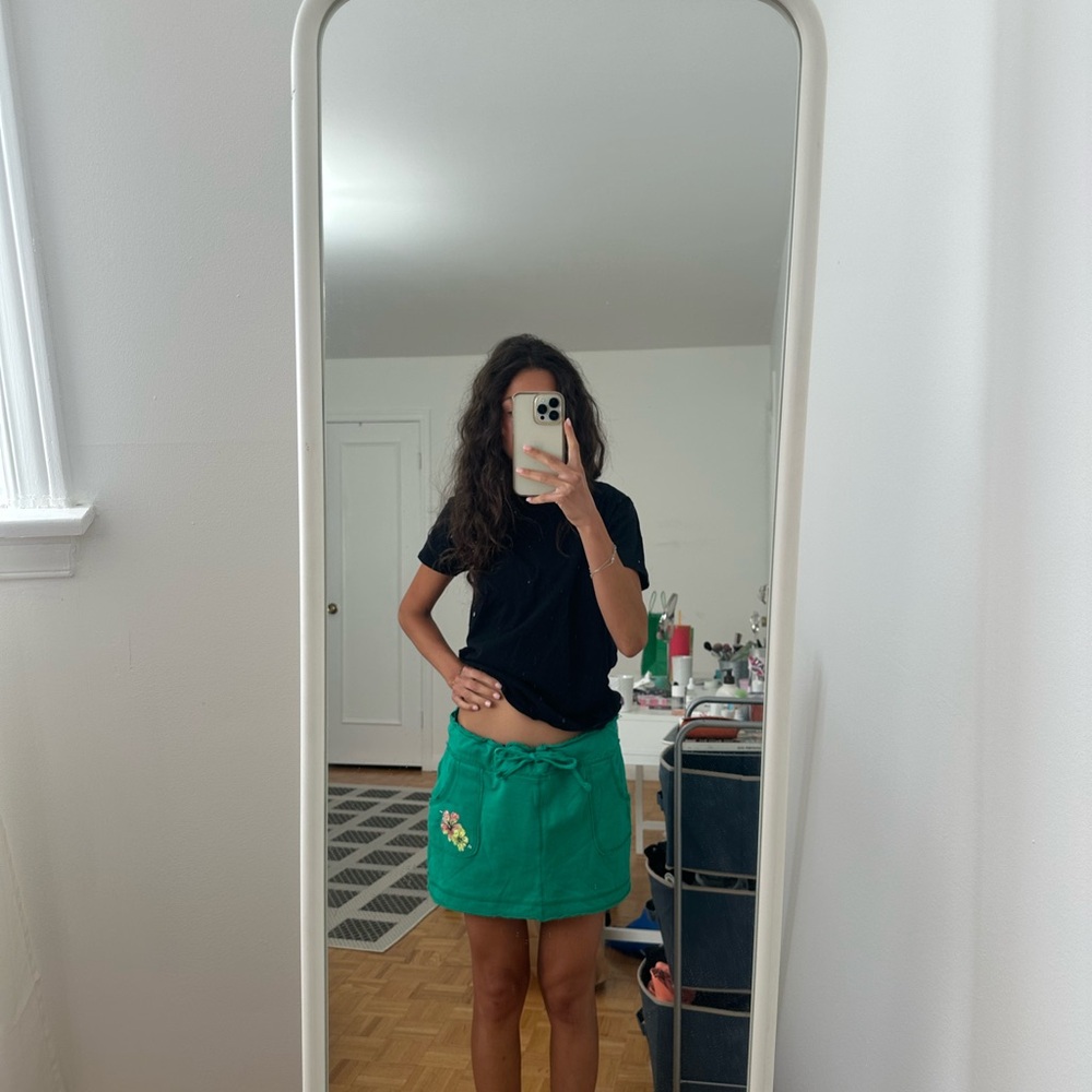BONGO Green Skirt with Floral Detail